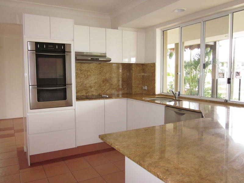 Runaway Bay QLD 4216