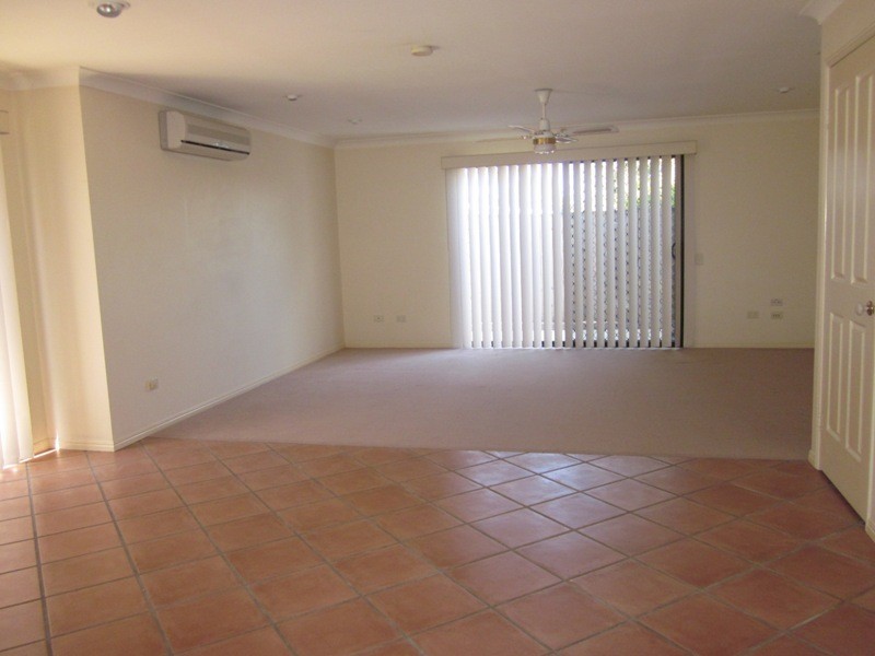 1/24 DOLPHIN AVE, Mermaid Beach QLD 4218