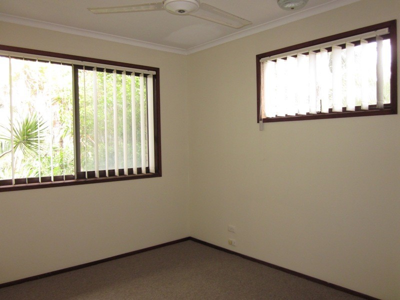 2/18 DOLPHIN AVE, Mermaid Beach QLD 4218