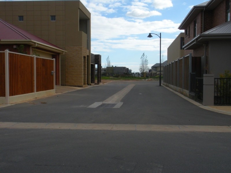 18 Marcella Lane, Mawson Lakes SA 5095