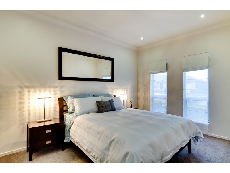 18 Carlson Street, Mount Barker SA 5251