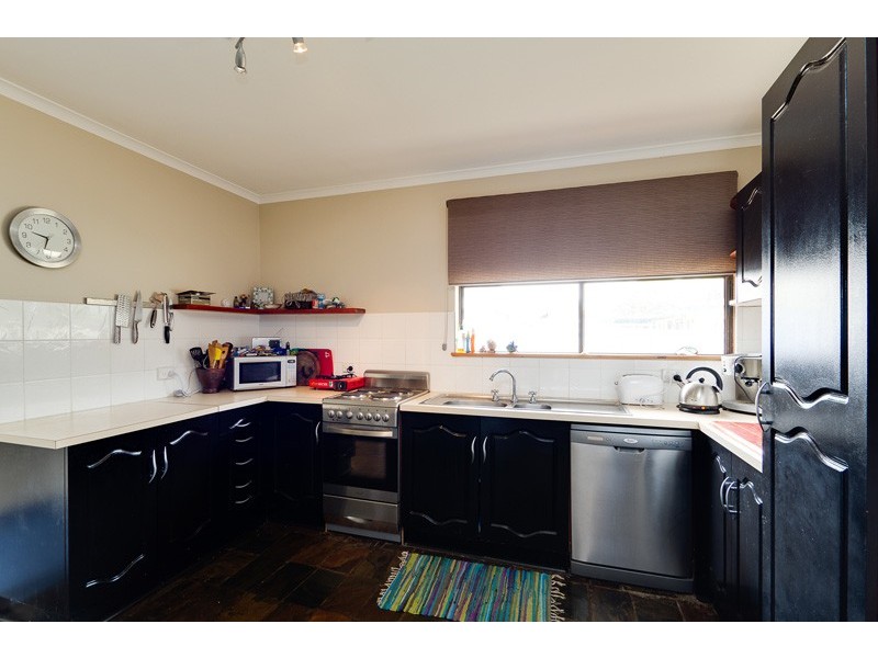 11 Baker Street, Callington SA 5254