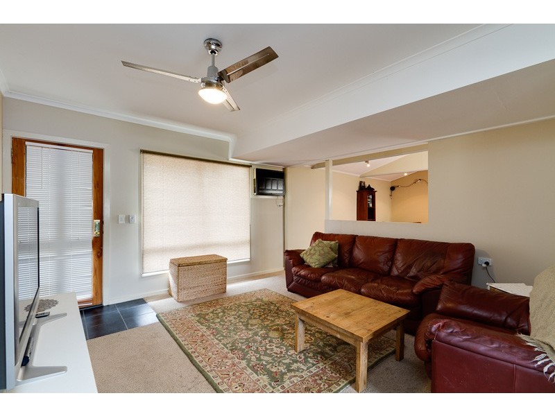 11 Baker Street, Callington SA 5254