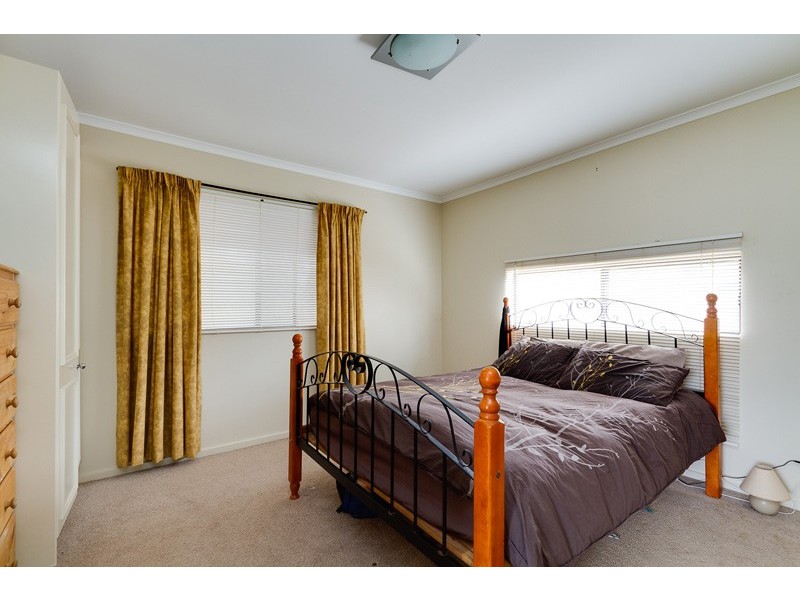 11 Baker Street, Callington SA 5254