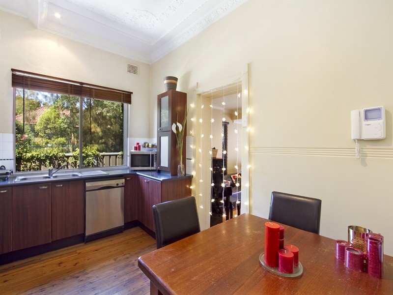 1 Bayview Road, Canada Bay NSW 2046