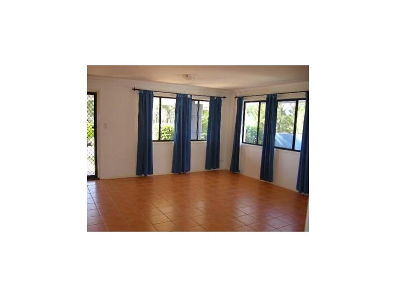 8 Fernleaf Court, Currimundi QLD 4551