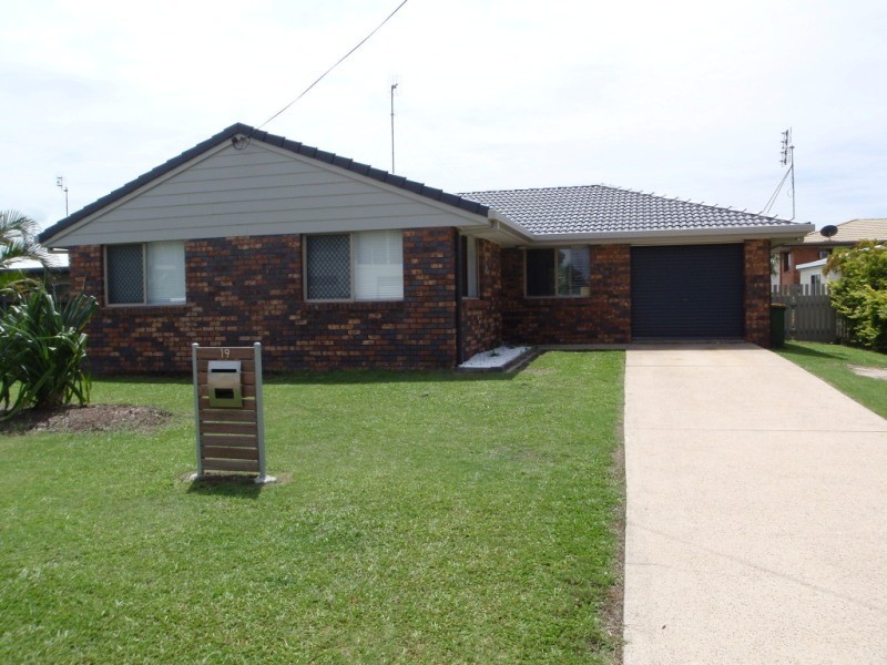 19 Culla Culla Street, Battery Hill QLD 4551