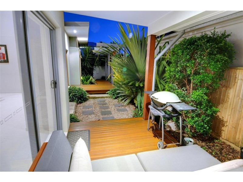 13 Headland Court, Moffat Beach QLD 4551