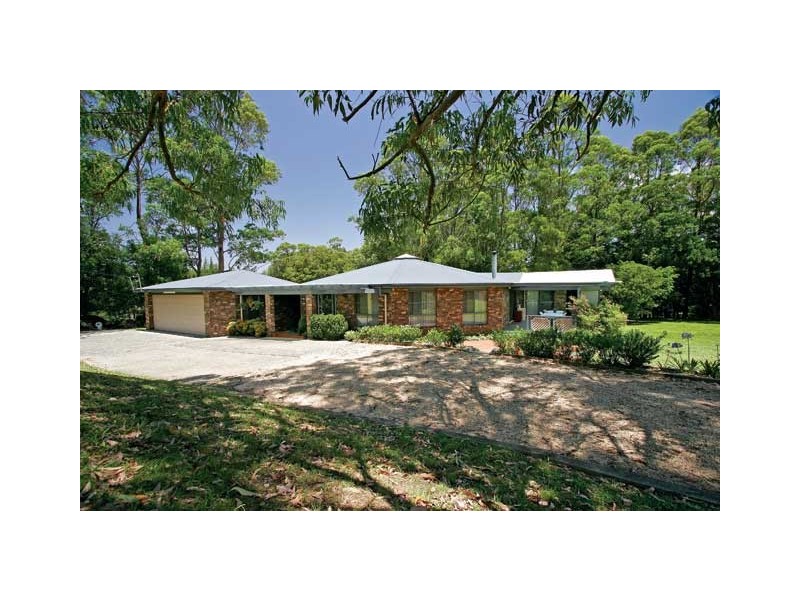 2 Barinya Lane, Springfield NSW 2250