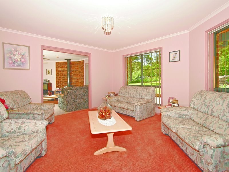 2 Barinya Lane, Springfield NSW 2250