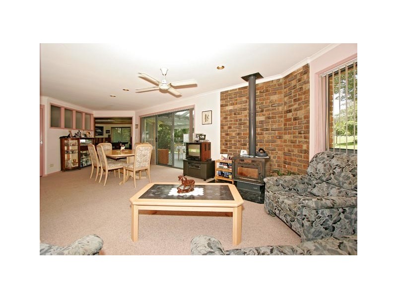 2 Barinya Lane, Springfield NSW 2250