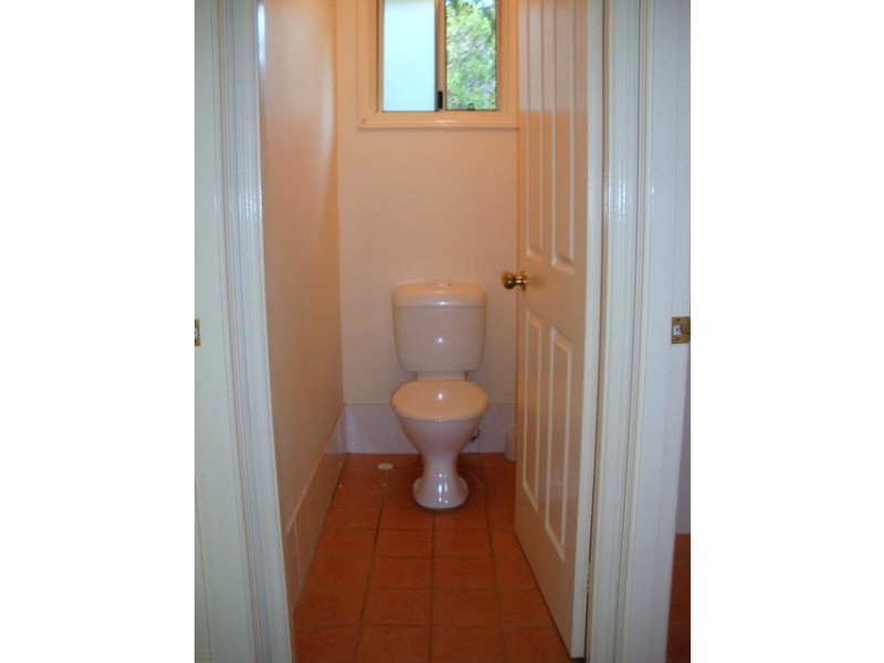 33 River Street, Springfield NSW 2250