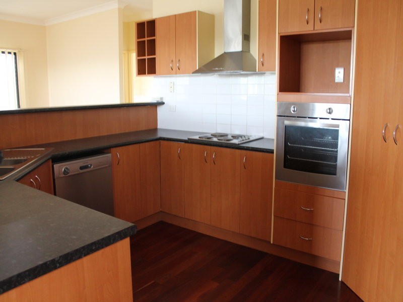 36 Dorothea Street, Cannon Hill QLD 4170