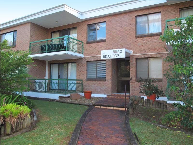 30 Sisley Street, St Lucia QLD 4067