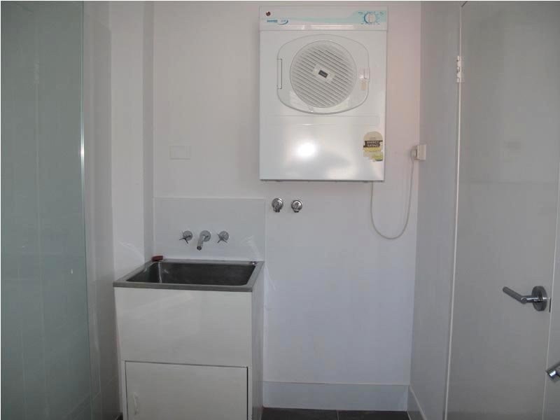 30 Sisley Street, St Lucia QLD 4067