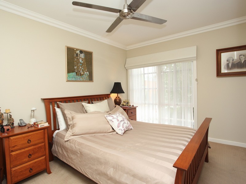 2/44 Dava Drive, Mornington VIC 3931