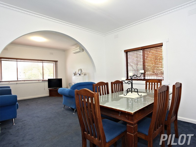 38 heatherhill road, Frankston VIC 3199