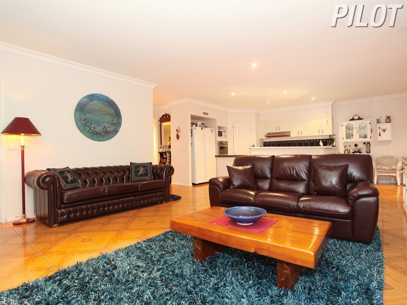 17 Colbert Court, Frankston South VIC 3199