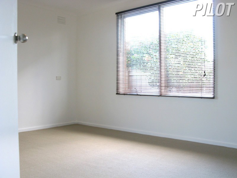 71 Eramosa Road East, Somerville VIC 3912