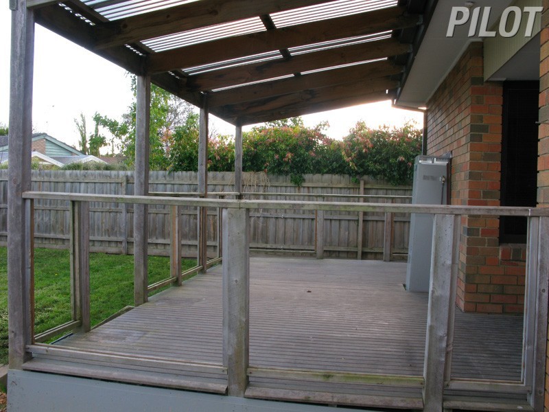 71 Eramosa Road East, Somerville VIC 3912