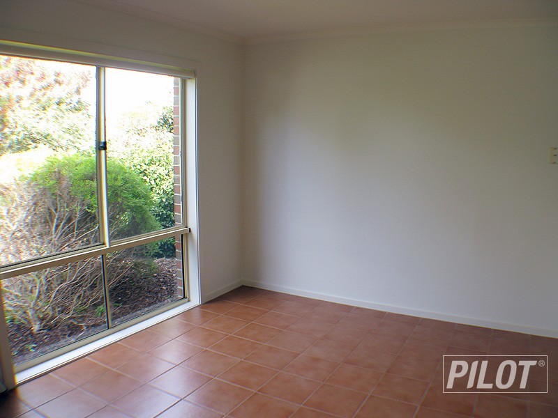 8 Settlers Way, Mount Martha VIC 3934