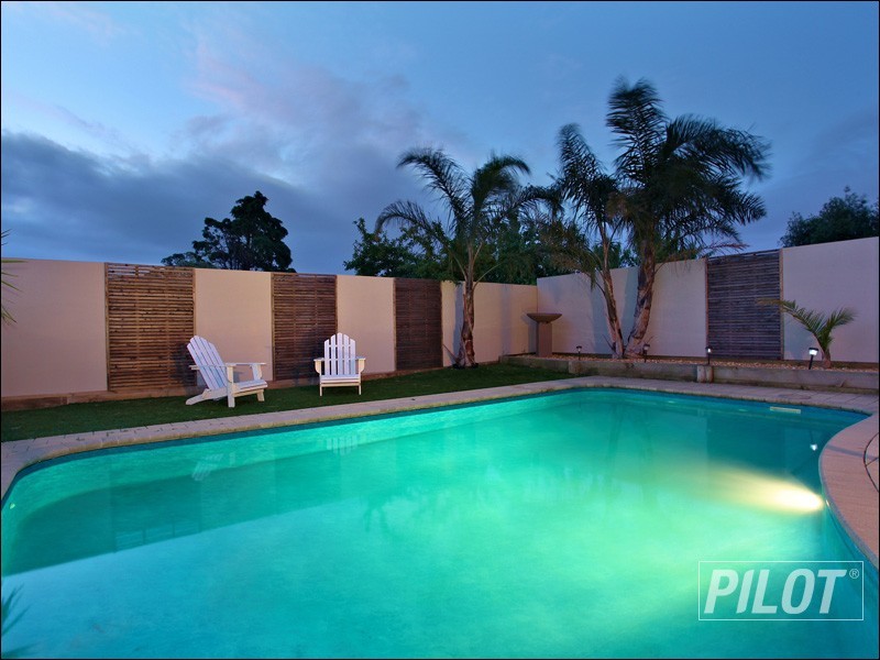 3 stefans court, Skye VIC 3977
