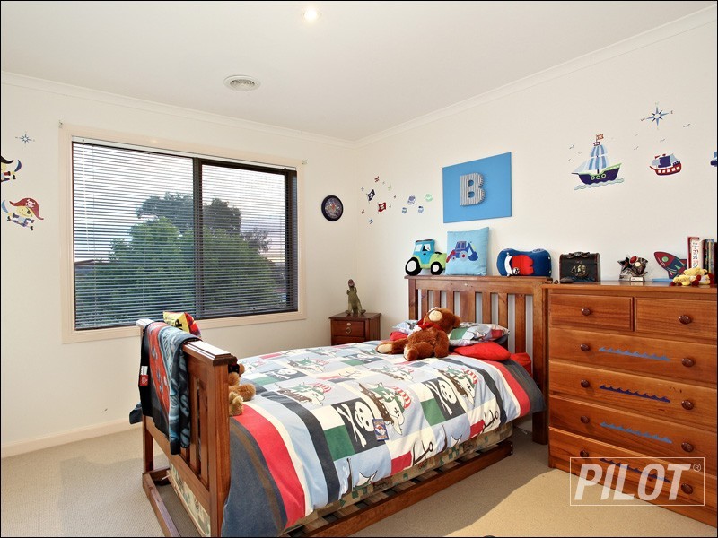 3 stefans court, Skye VIC 3977