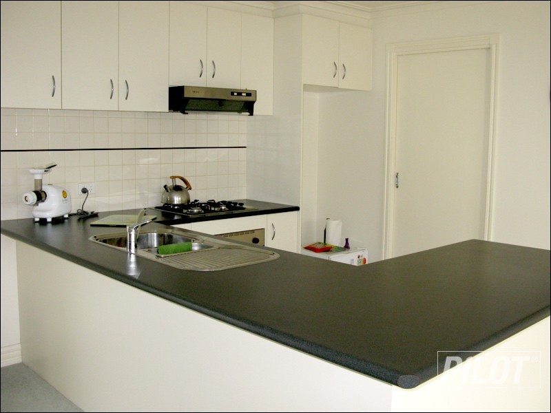 2/14 Reid, Frankston VIC 3199