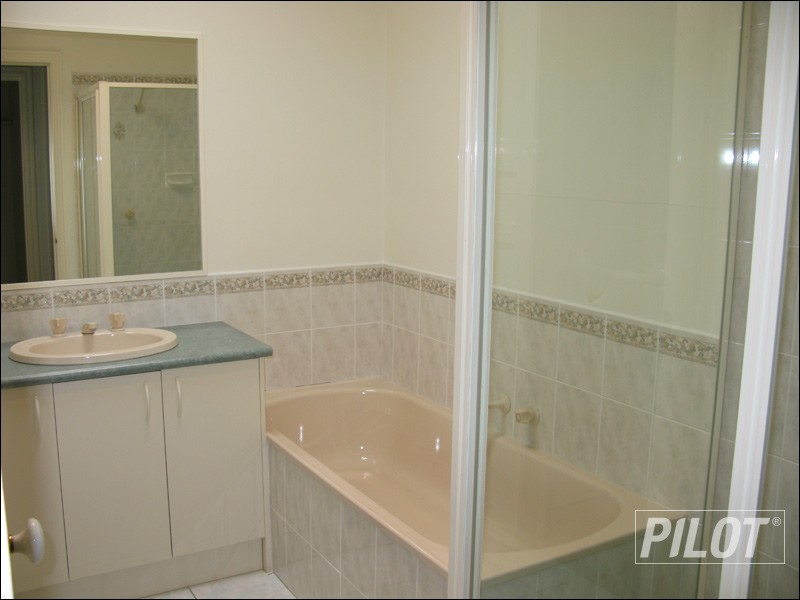 2/19 Haig Street, Mornington VIC 3931