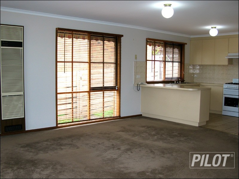 4 Craig Street, Frankston VIC 3199