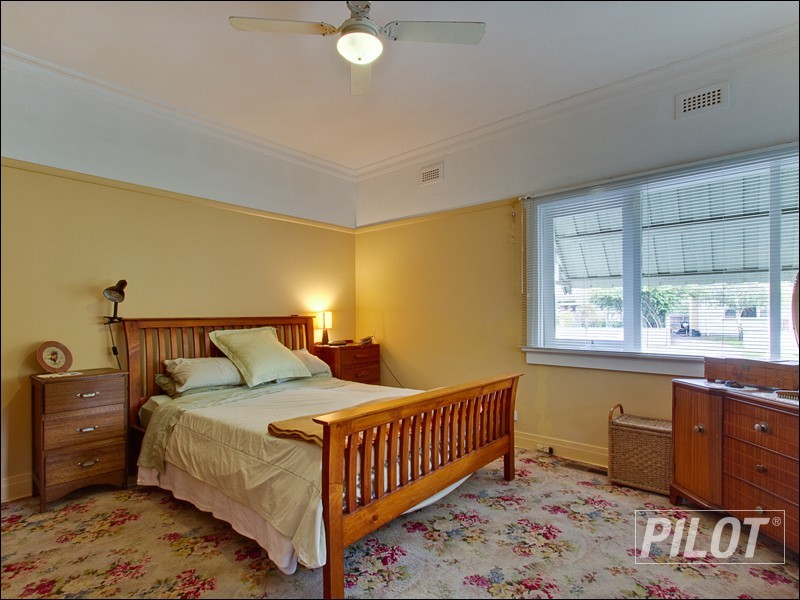 15 Mereweather Avenue, Frankston VIC 3199