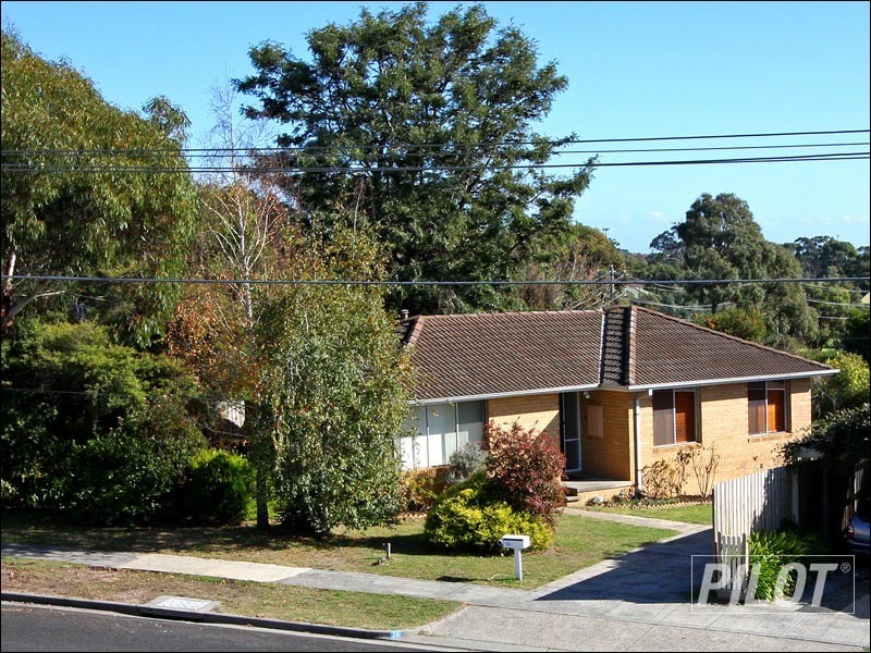 36 Pembroke Avenue, Frankston VIC 3199