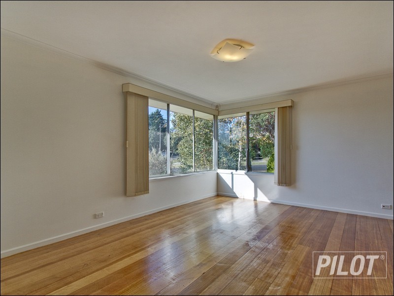 36 Pembroke Avenue, Frankston VIC 3199