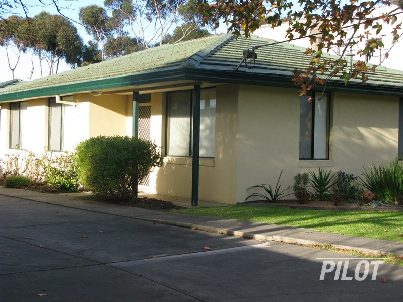 1/45 Spray Street, Mornington VIC 3931