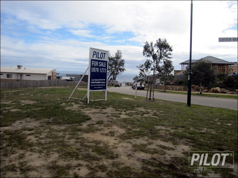 3 Waterview Drive, Mount Martha VIC 3934