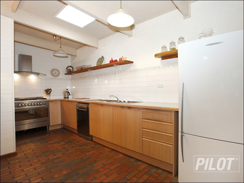 27 Carnoustie Grove, Mornington VIC 3931