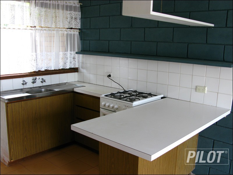 1/6 Swansea Grove, Mornington VIC 3931