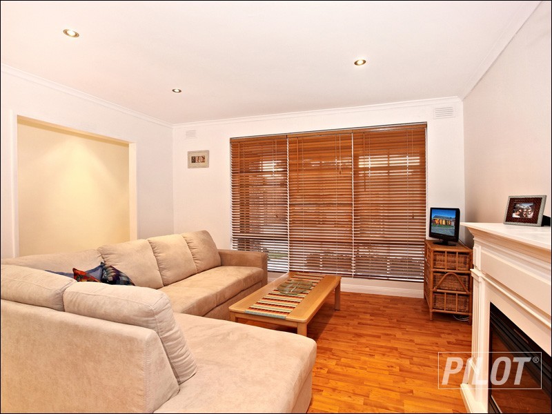 2/24 Reservoir Road, Frankston VIC 3199