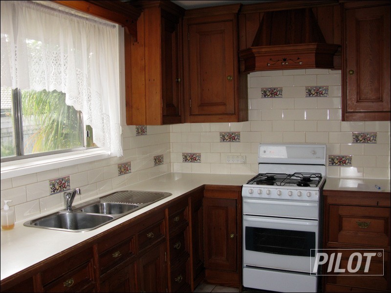 4 Lisa Crt, Frankston VIC 3199