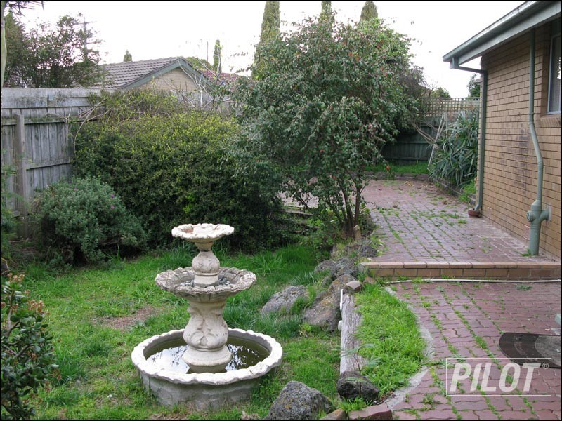 4 Lisa Crt, Frankston VIC 3199