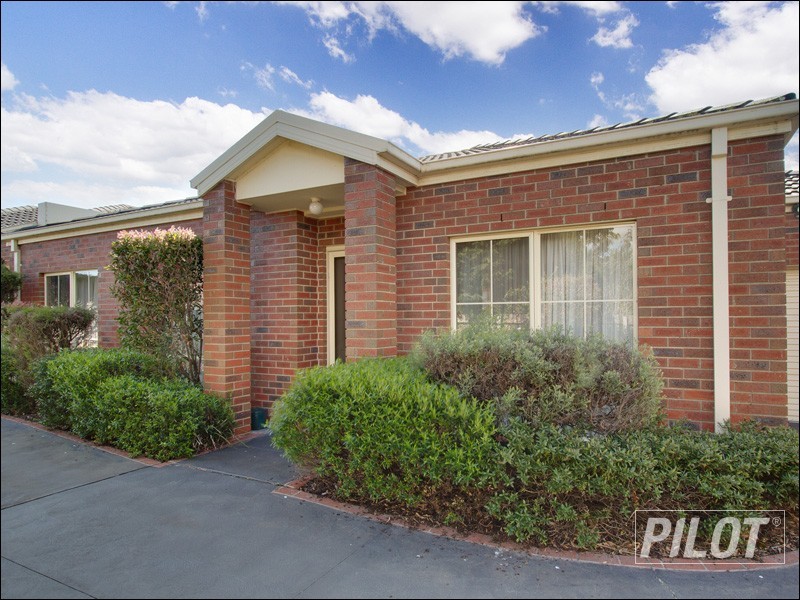 2/19 Haig Street, Mornington VIC 3931