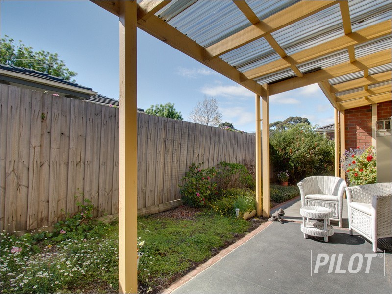 2/19 Haig Street, Mornington VIC 3931