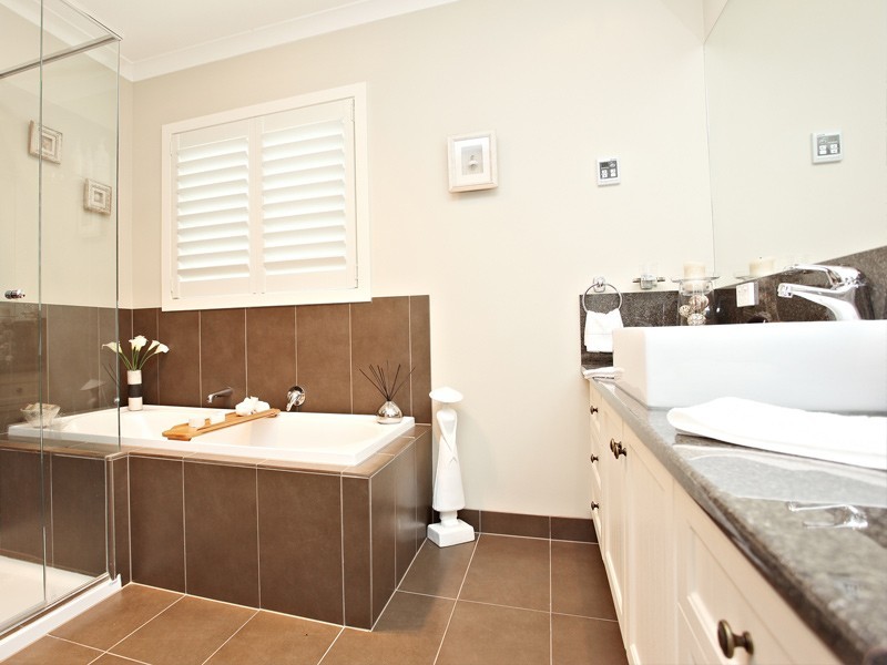 2/44 Dava Drive, Mornington VIC 3931