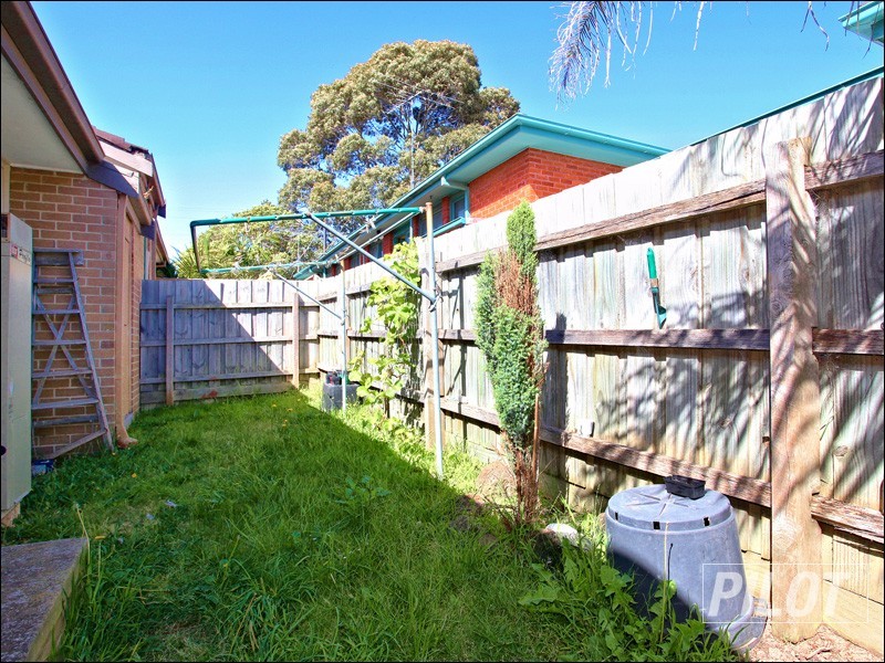 3/18 Lucerne Avenue, Mornington VIC 3931