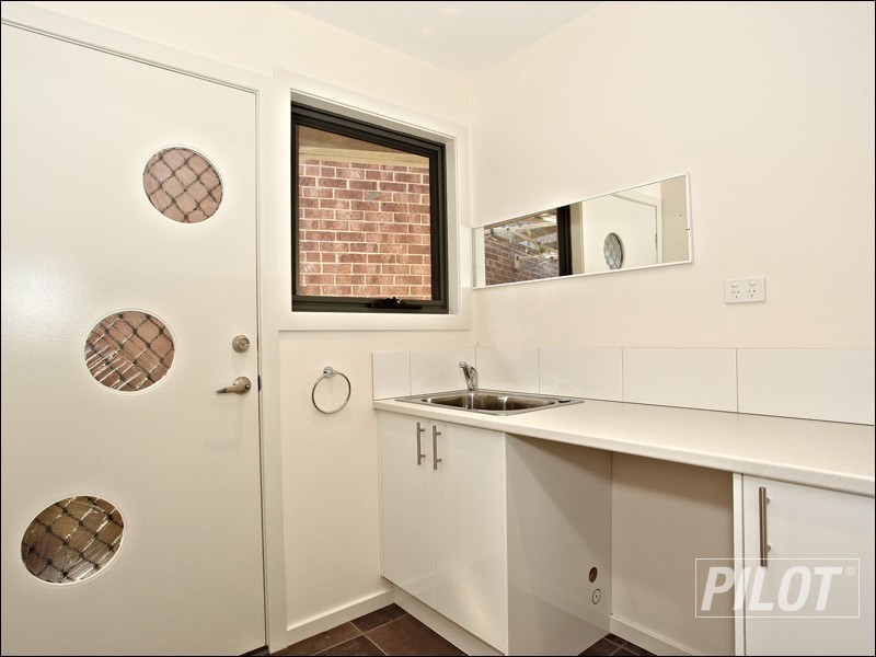 7B Allambi Avenue, Rosebud West VIC 3940