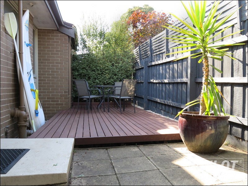 5/18 Lucerne Avenue, Mornington VIC 3931