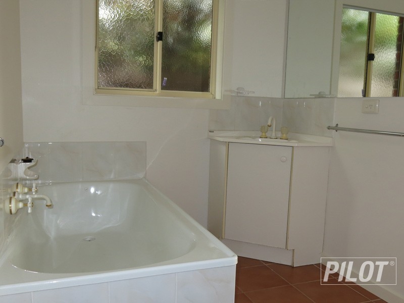 8 Settlers Way, Mount Martha VIC 3934