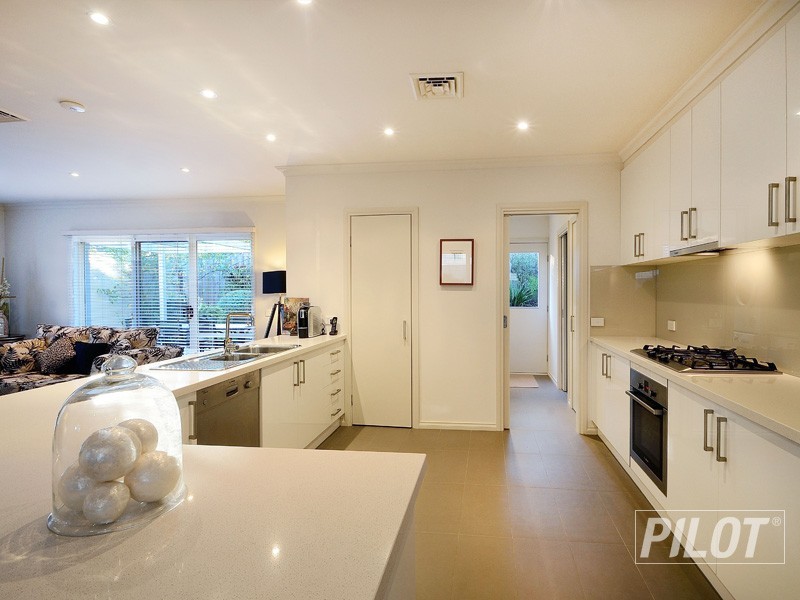 51 Herbert Street, Mornington VIC 3931