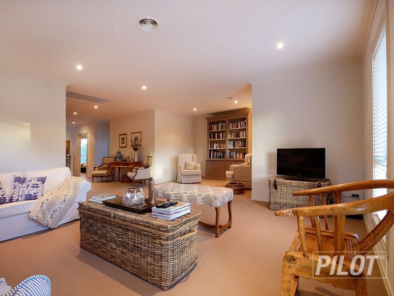 51 Herbert Street, Mornington VIC 3931