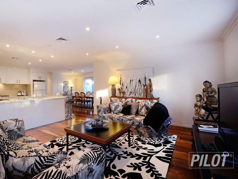 51 Herbert Street, Mornington VIC 3931